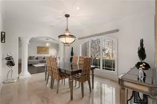 790 Glenairy Dr, Atlanta, GA 30328 - Photo 13