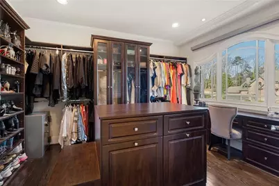 790 Glenairy Drive, Atlanta, GA 30328 - Photo 27