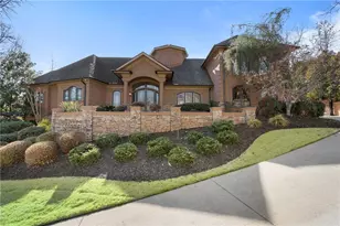 790 Glenairy Dr, Atlanta, GA 30328 - Photo 7