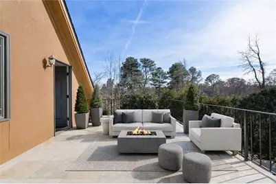 790 Glenairy Drive, Atlanta, GA 30328 - Photo 35