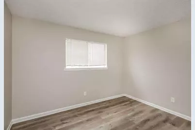 3814 N Camp Creek Parkway SW, Atlanta, GA 30331 - Photo 11