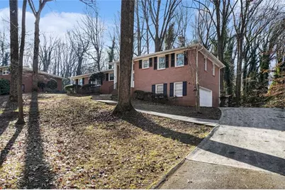 4550 Lanark Drive SW, Atlanta, GA 30331 - Photo 13