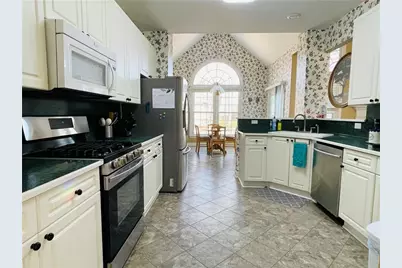 909 Biscayne Way, Suwanee, GA 30024 - Photo 17