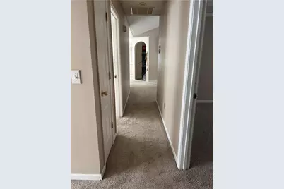 664 Rosewood Circle, Jonesboro, GA 30238 - Photo 11