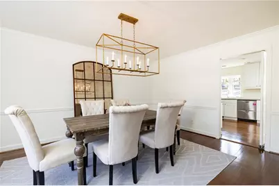 3595 Old Ivy Lane NE, Atlanta, GA 30342 - Photo 11