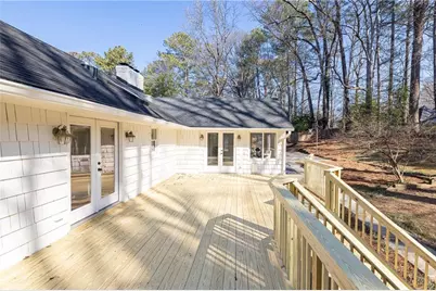 3595 Old Ivy Lane NE, Atlanta, GA 30342 - Photo 55