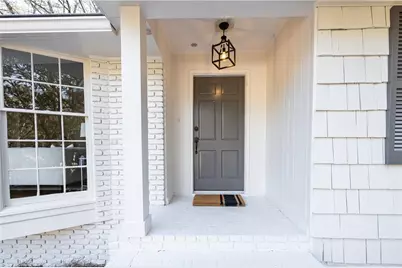 3595 Old Ivy Lane NE, Atlanta, GA 30342 - Photo 3