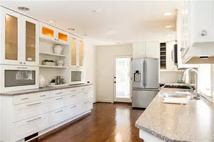 3595 Old Ivy Ln NE, Atlanta, GA 30342 - Photo 19