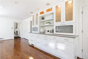 3595 Old Ivy Ln NE, Atlanta, GA 30342 - Photo 15