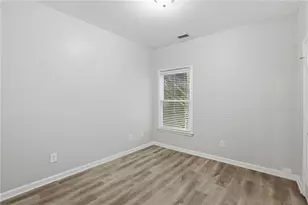4287 Janice Dr, Atlanta, GA 30337 - Photo 19