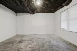 4287 Janice Dr, Atlanta, GA 30337 - Photo 29