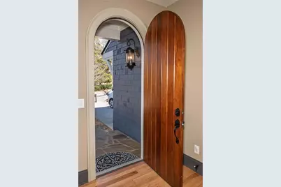 1103 NW Ridenour Court NW, Kennesaw, GA 30152 - Photo 3