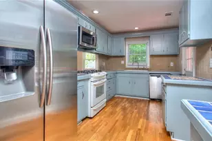2067 Brockett Rd, Tucker, GA 30084 - Photo 15