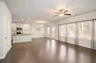 6215 Vista Crossing Way, Cumming, GA 30028 - Photo 19