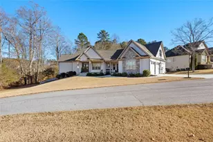 415 Vanderbilt Pkwy, Newnan, GA 30265 - Photo 3