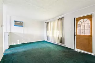 605 Robert E Lee Pkwy, Jonesboro, GA 30238 - Photo 5