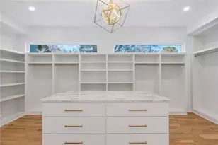 2327 Meadowvale Dr NE, Atlanta, GA 30345 - Photo 29