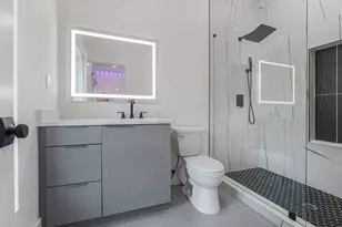 2327 Meadowvale Dr NE, Atlanta, GA 30345 - Photo 39