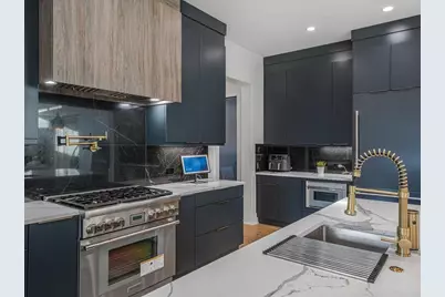 2327 Meadowvale Drive NE, Atlanta, GA 30345 - Photo 7