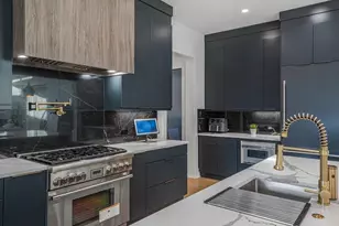 2327 Meadowvale Dr NE, Atlanta, GA 30345 - Photo 7