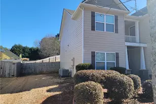 738 Round Tree Ct, Lawrenceville, GA 30045 - Photo 3