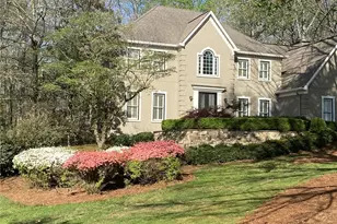 12880 Bucksport Dr, Roswell, GA 30075 - Photo 3