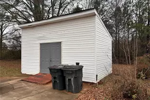 32 Victory Dr, Roopville, GA 30170 - Photo 19