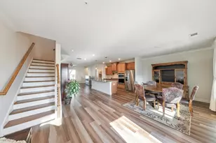 823 Mackay Crk, Woodstock, GA 30188 - Photo 9