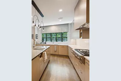 2525 Peachtree Road NE #32, Atlanta, GA 30305 - Photo 15