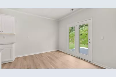3887 Donetta Drive, Atlanta, GA 30349 - Photo 9