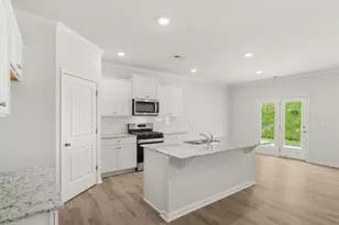 3887 Donetta Dr, Atlanta, GA 30349 - Photo 5
