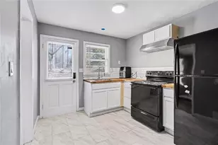 4436 Hillpine Rd, Forest Park, GA 30297 - Photo 9