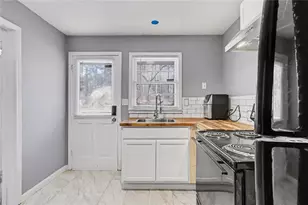 4436 Hillpine Rd, Forest Park, GA 30297 - Photo 11