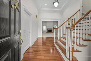 730 Windsor Pl Circle, Grayson, GA 30017 - Photo 5