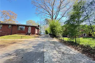 2498 Johnson Dr, Atlanta, GA 30340 - Photo 3