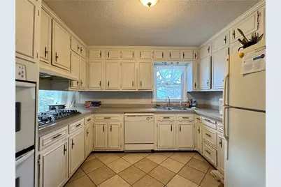 2498 Johnson Drive, Atlanta, GA 30340 - Photo 5