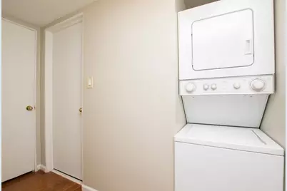 3660 Peachtree Road NE #E4, Atlanta, GA 30319 - Photo 15