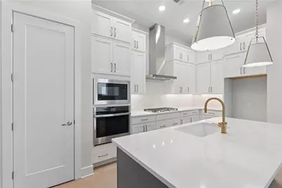 242 Strawberry Lane, Woodstock, GA 30189 - Photo 7