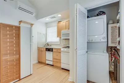 1143 Saint Charles Place NE, Atlanta, GA 30306 - Photo 11