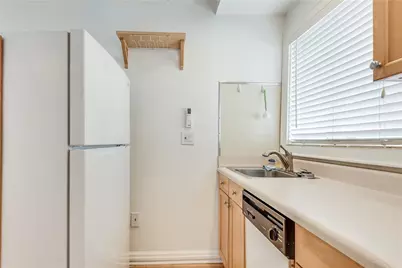 1143 Saint Charles Place NE, Atlanta, GA 30306 - Photo 13