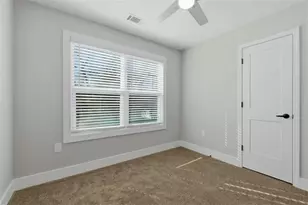 1015 Lyndon Ave, Griffin, GA 30223 - Photo 13