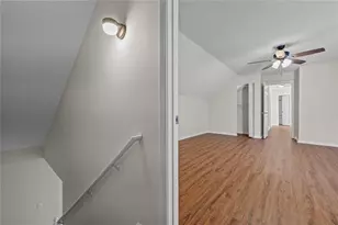 2320 Highbank Ct, Decatur, GA 30035 - Photo 13