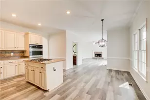 1039 Avery Creek Dr, Woodstock, GA 30188 - Photo 15