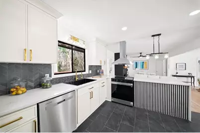 2636 Whiteleigh Court NE, Atlanta, GA 30345 - Photo 17