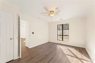 523 Warm Springs Cir, Roswell, GA 30075 - Photo 13