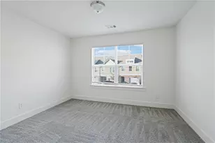 6395 Shalks Xing Dr, Lithonia, GA 30058 - Photo 15