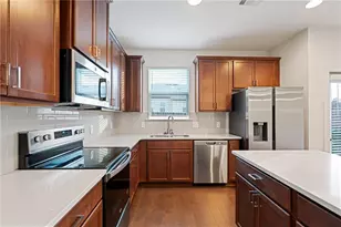 6395 Shalks Xing Dr, Lithonia, GA 30058 - Photo 3