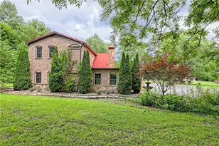 1422 Wolffork Rd, Rabun Gap, GA 30568 - Photo 59