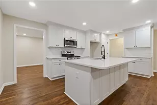 862 Hearthstone Dr, Stone Mountain, GA 30083 - Photo 11