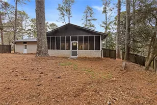 862 Hearthstone Dr, Stone Mountain, GA 30083 - Photo 37